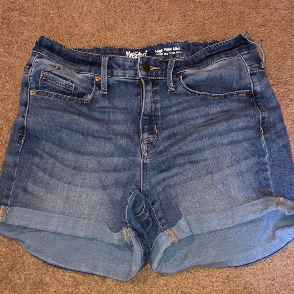 High Rise Midi Jean shorts